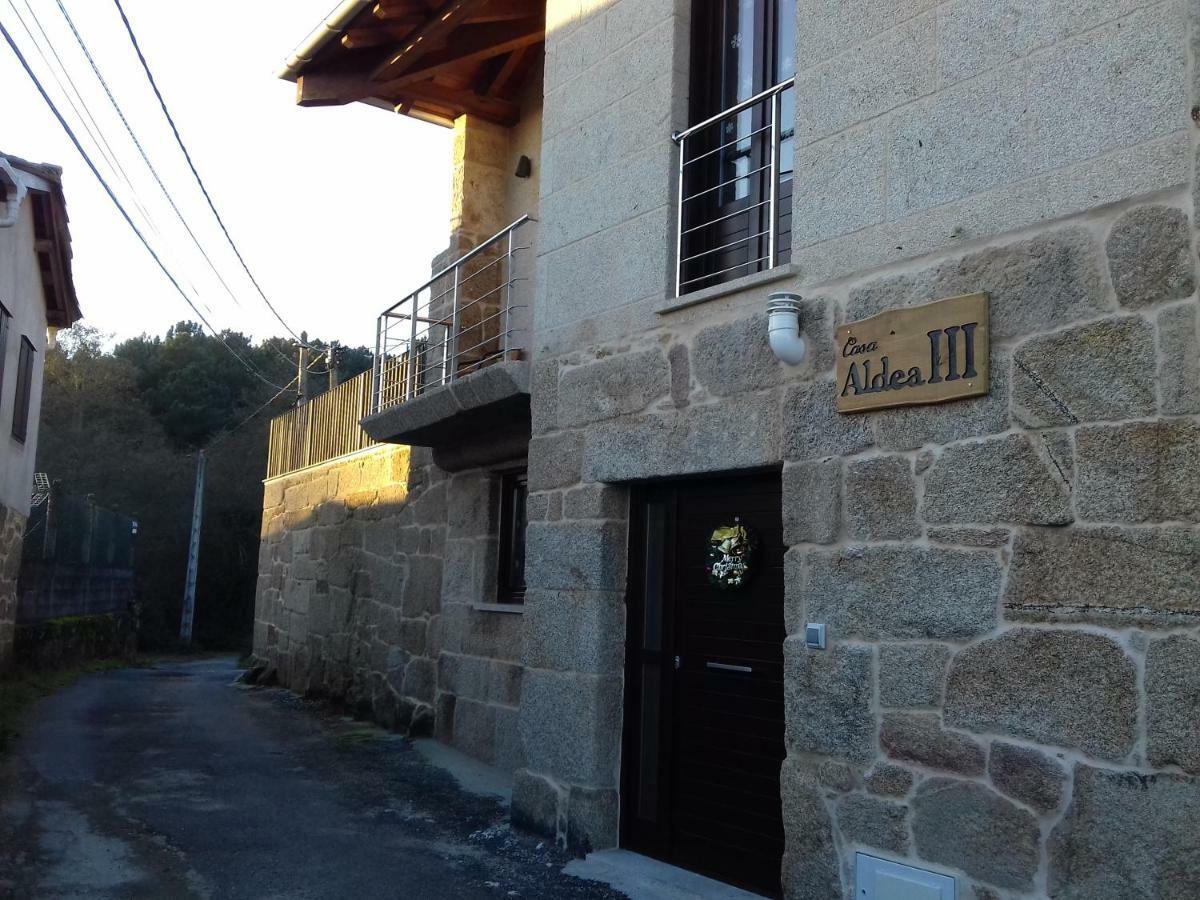 Casa Tras Do Rio Villa Coles Exterior photo